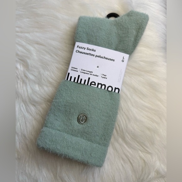 lululemon athletica Accessories - Lululemon Daily Essential Fuzzy Socks Size L JDGR New